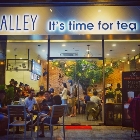 𝐓𝐡𝐞 𝐀𝐥𝐥𝐞𝐲 2