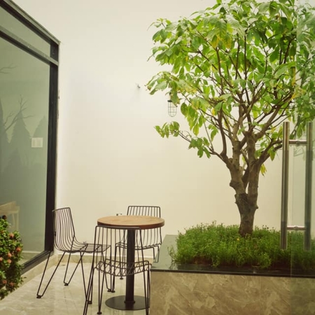 𝐓𝐡𝐞 𝐀𝐥𝐥𝐞𝐲 1