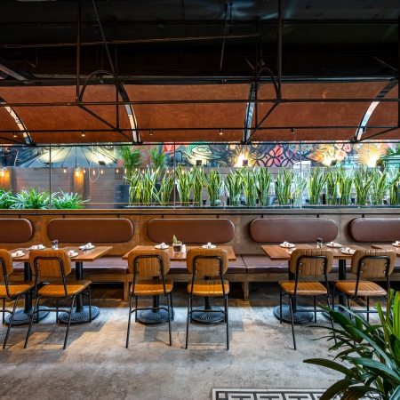 CORNER 308 GRILL & BAR