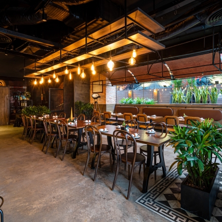 CORNER 308 GRILL & BAR