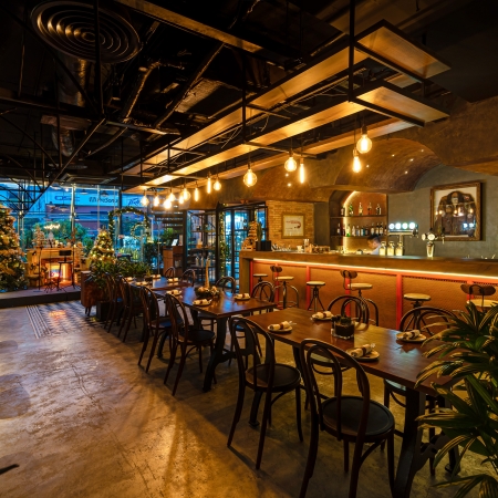 CORNER 308 GRILL & BAR